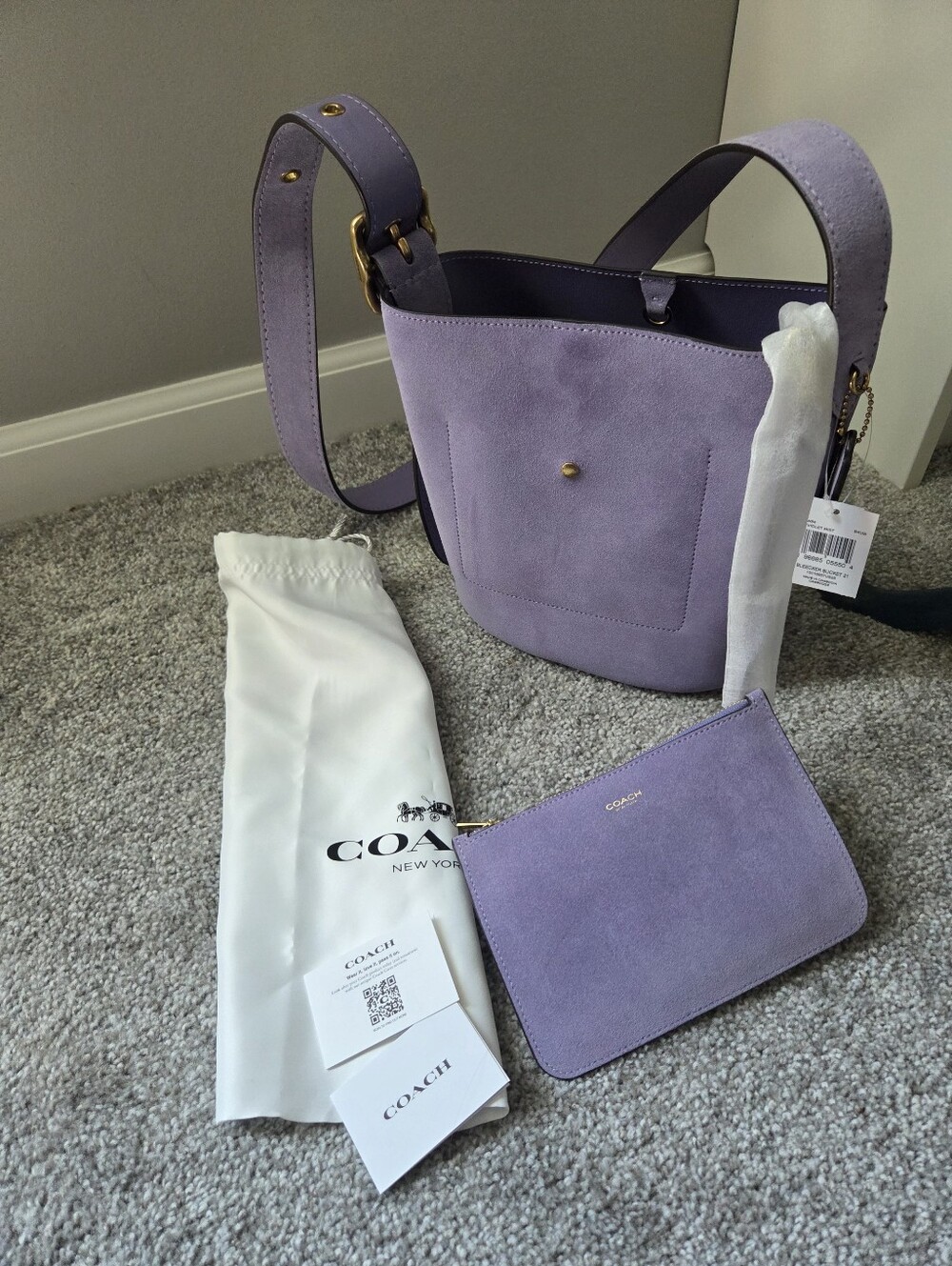 NWT Coach Bleecker 21 Purple Mist